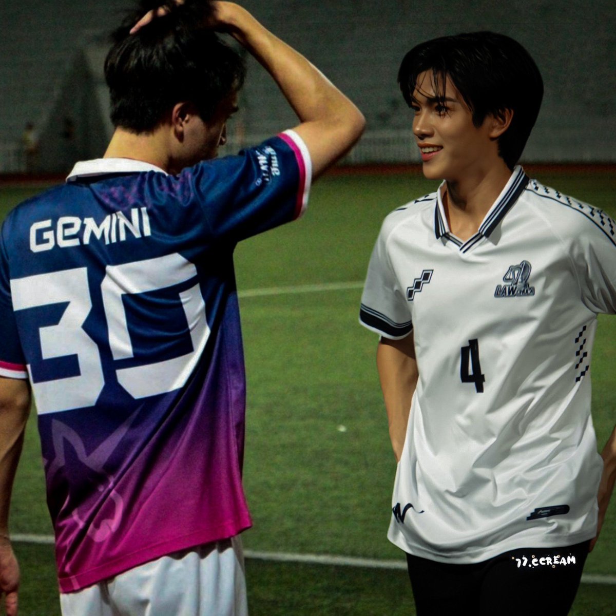 harxeuphoria's tweet photo. player no. 4 &amp; no. 30 let’s gooooo 🥵🌟⚽️

#GeminiFourth @tawattannn @gemini_ti
#GMMTVStarlympic https://t.co/oBY6M3Z6Aa