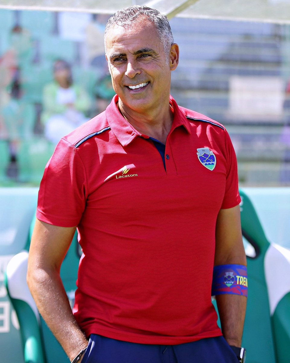 José Gomes é o primeiro treinador a ser despedido esta época no campeonato português após 5 derrotas em 5 jornadas pelo Chaves.