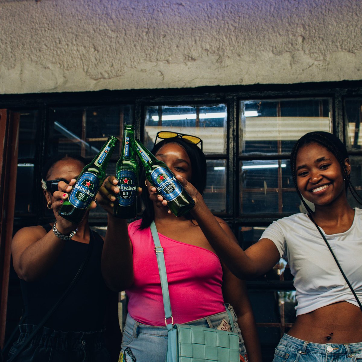 #AD || This past weekend we had a very informative day event at Shiketa Cafe in Sebokeng, thanks to @Heineken_SA for keeping the audience hydrated.💚 

Here are some of the highlights 🍻

#Heineken00 #NowYouCan #RecapTuesday #Green #Beer