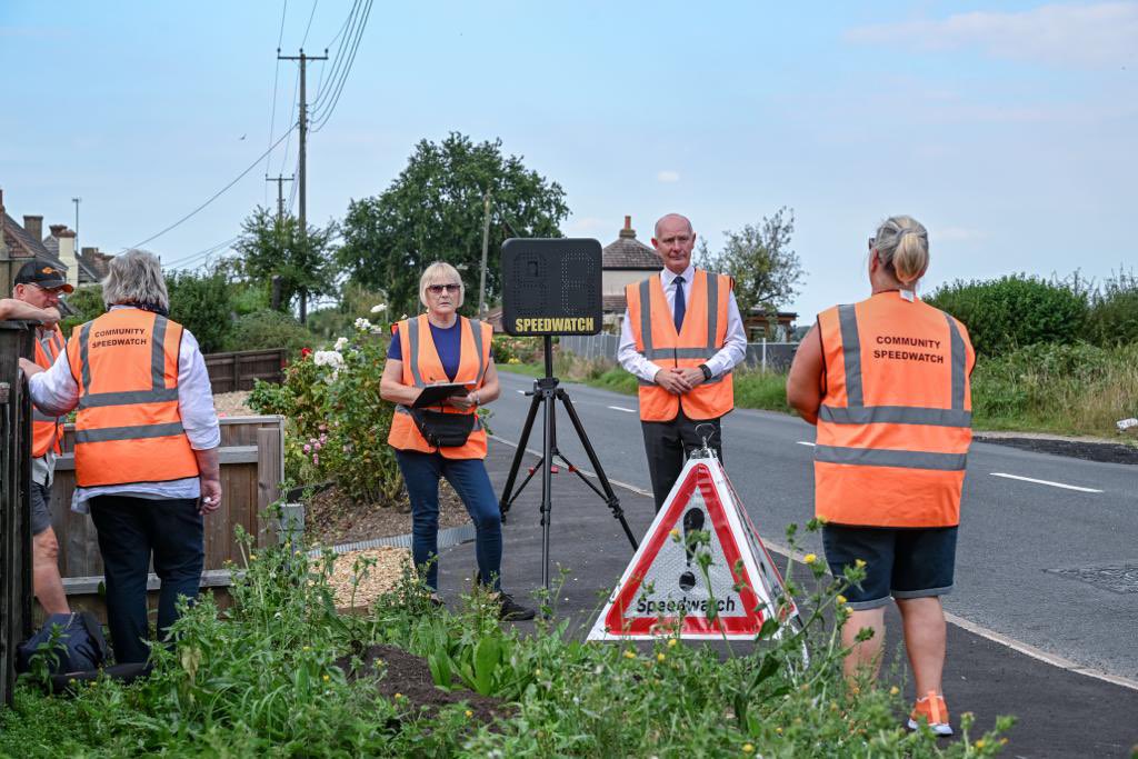 PCCCambs's tweet photo. Friday was all about #Fenland - visiting councillors in #Manea to discuss parking concerns, joining the #Guyhirn Community Speedwatch team and meeting local business owners in #Wisbech to listen to concerns. #PuttingCommunitiesFirst @FenlandCouncil https://t.co/VQ3XdVA47s
