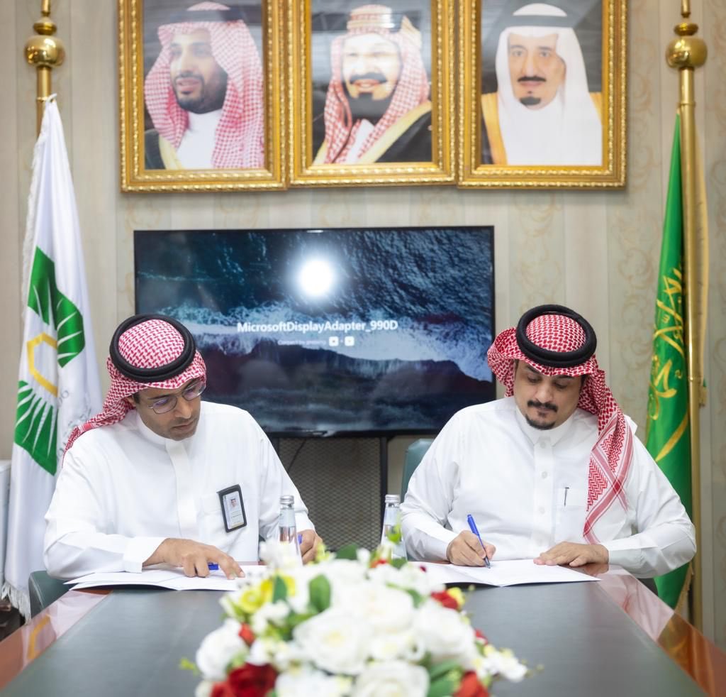 عميد كلية ادارة الاعمال #جامعة_تبوك د.ماجد السلمي وسعادة الرئيس التنفيذي لشركة #إقرار أ.سعيد الشهراني يوقعان مذكرة تفاهم بين الطرفين لدعم وتطوير مهارات الطلاب والطالبات في #برنامج_المحاسبين_المميزين                                  <a href="/U_Tabuk/">جامعة تبوك</a>