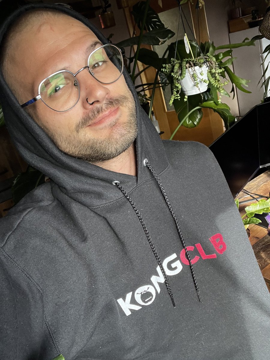 Can never go wrong with a <a href="/KongClubNFT/">KongClub</a> hoodie! 🦍

Available on demand, discounted for holders 👀

Check Discords for more information to get your comfy look for the colder days 💥