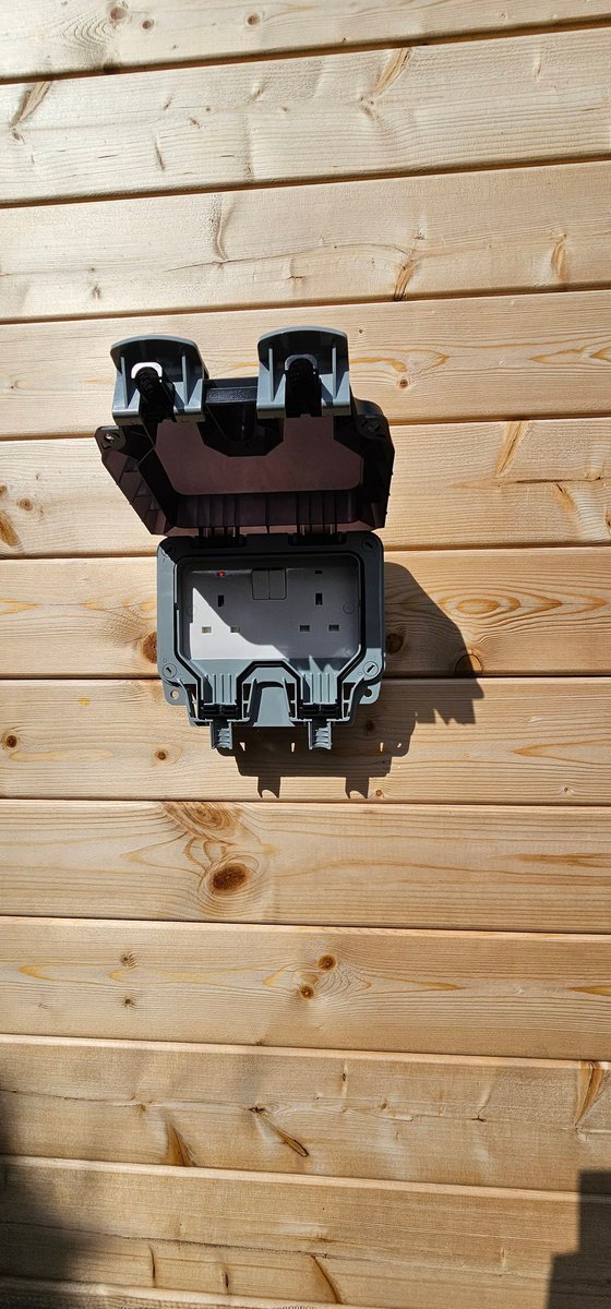 ElectricalRcd's tweet image. Some of this weeks jobs