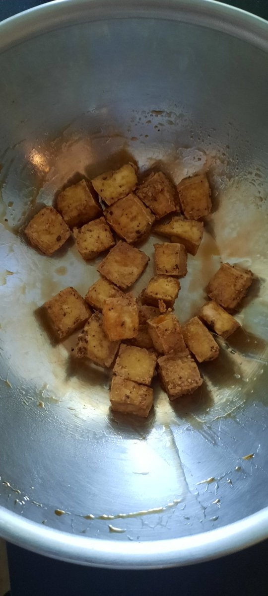 79//
Made crispy tofu and noodles ♥