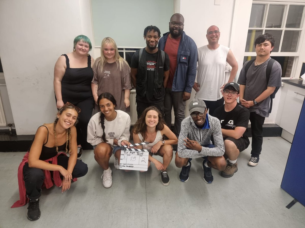 aviv_jen's tweet photo. that's a wrap on The Art Thief!
Love ADing

#Filmmaking #shortfilm https://t.co/V1GRt8OTnU