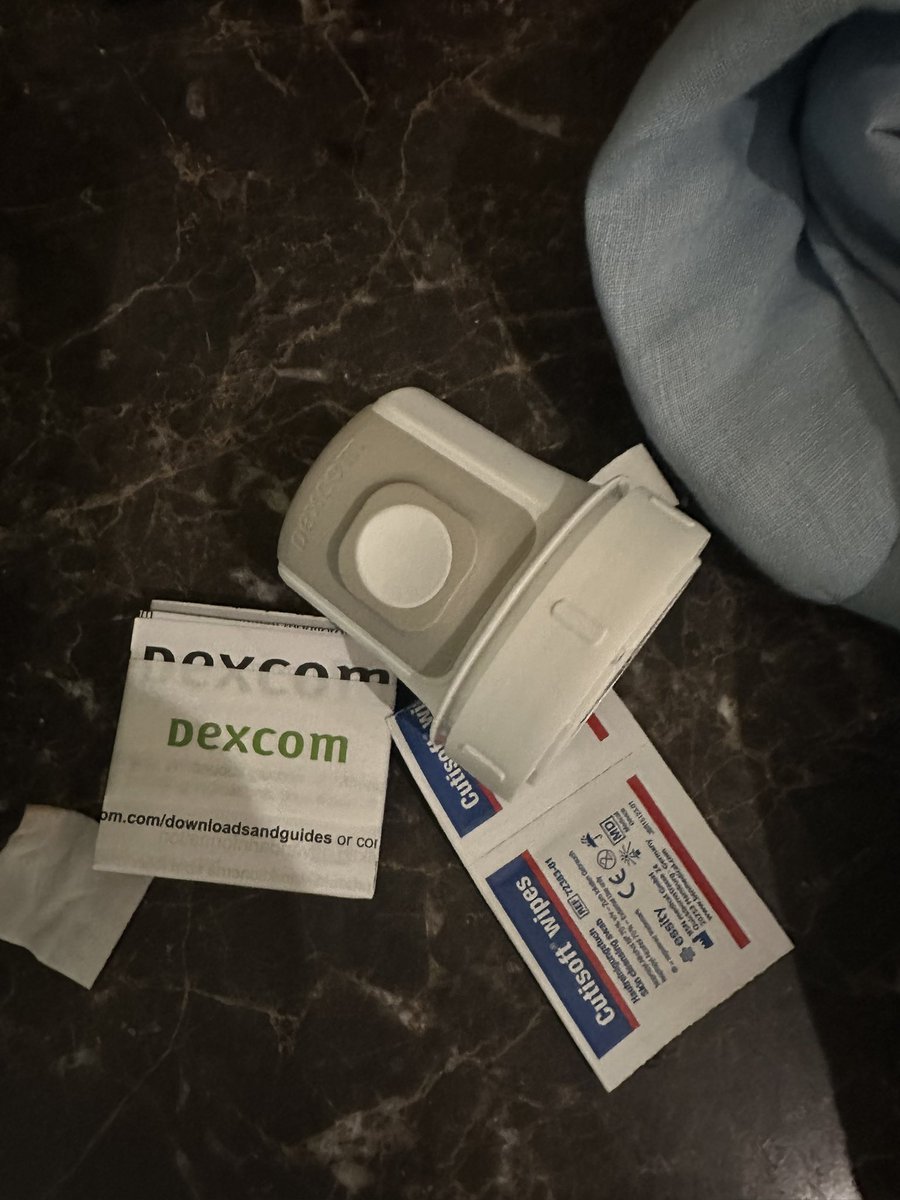 NorahCasey's tweet image. Best laid plans.. racing to get to a lil photoshoot for @Diabetes_ie #testcampaign earlier and the irony of it 😱 forgot to change my @dexcom #G7CGM sensor but #quickasaflash I popped it on and was up and running in no time #diabetesboss #diabetestype1 #stayingsafe 😂💚🙏
