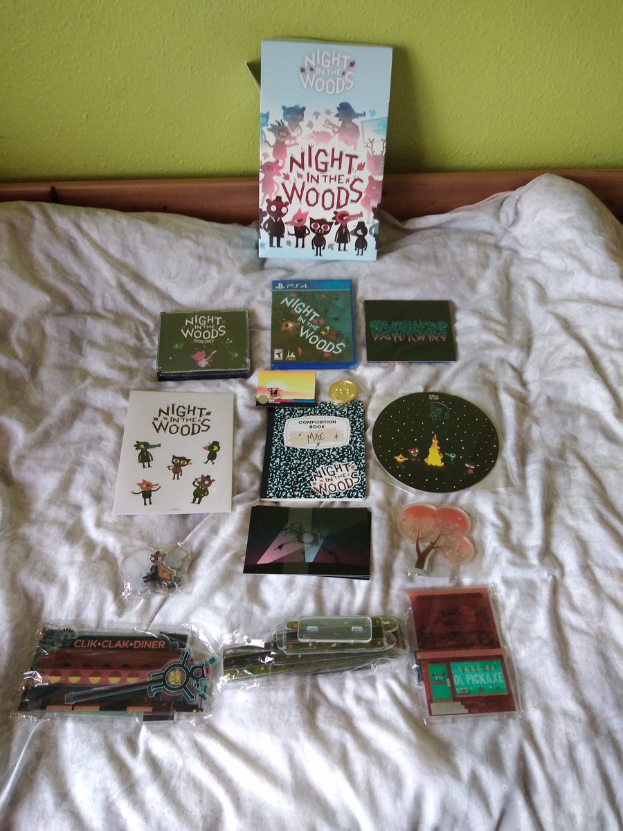 Zarsh_B's tweet image. Look what I just got! Best collectors edition ever!
#NITW
#NightInTheWoods
#LimitedRun
