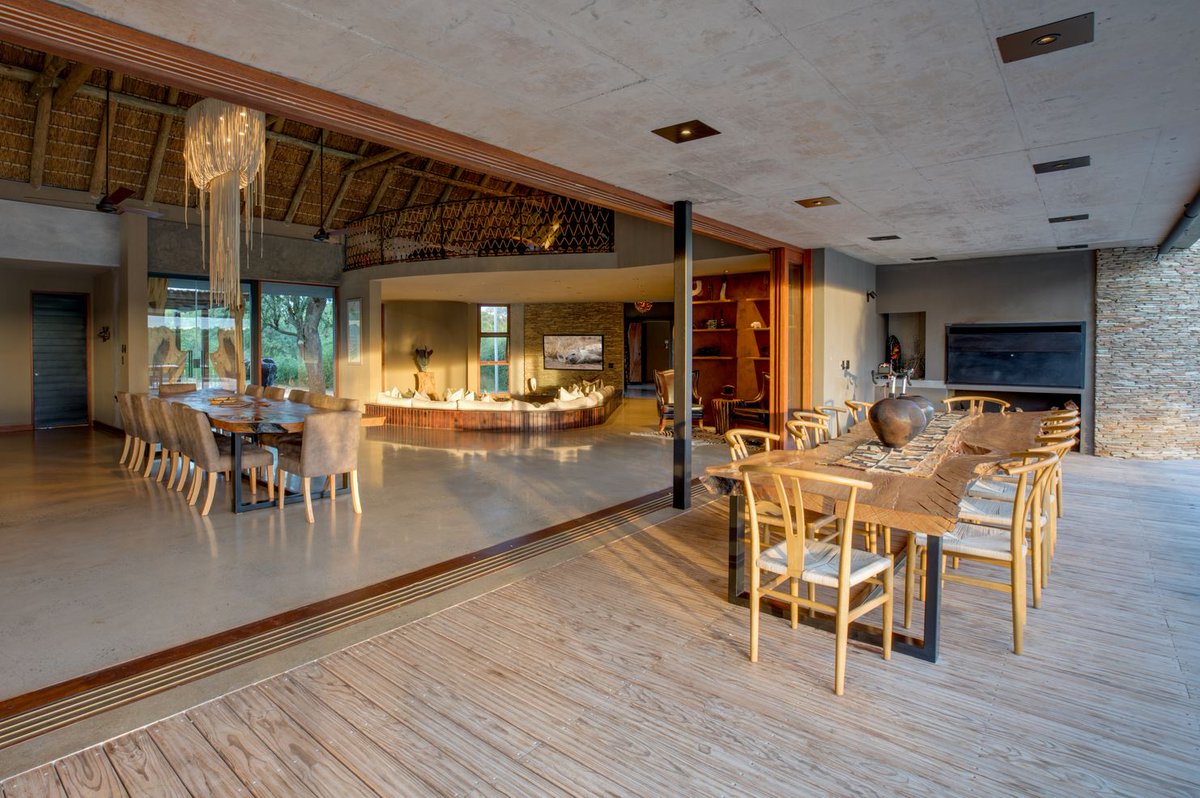 Enjoy the best of both worlds. No matter the weather, you can still enjoy the fresh Kruger breeze whether indoors or out. 

A fantastic destination for your next #traveltuesday.

For more information, head on over to our website umganulodge.com