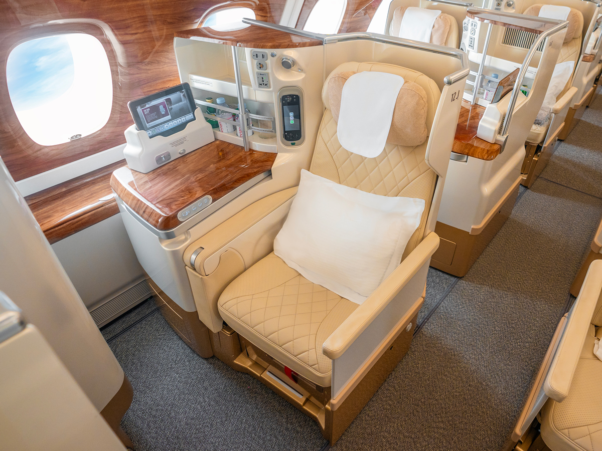 Emirates tweet media