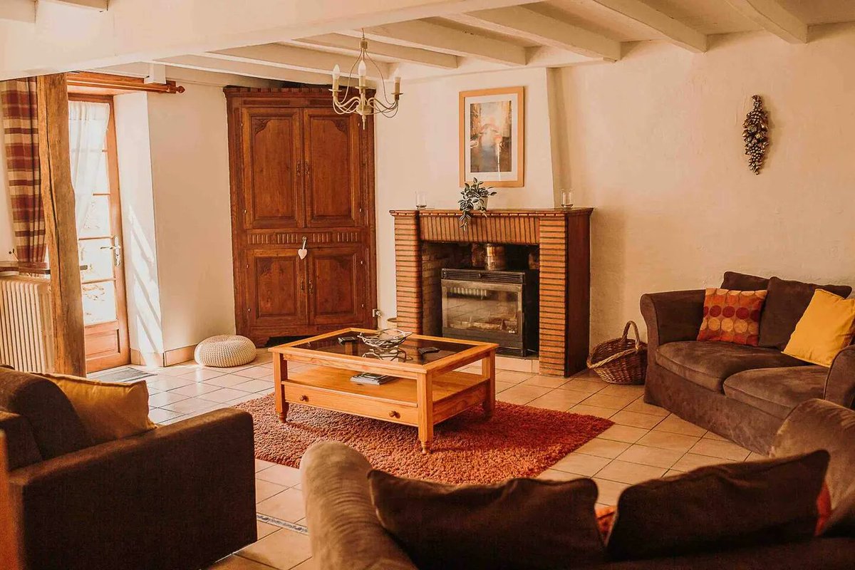 GiteWorld's tweet photo. Welcome to Maison Poirier a 200 year old beautifully restored cottage. Please visit https://t.co/OE9imlIpCA  
.
.
#giteworld #gite #gites #gitesinfrance #frenchgites #france #frenchproperty #holidayrentals #propertyabroad #visitfrance https://t.co/LbAiUH5uEw