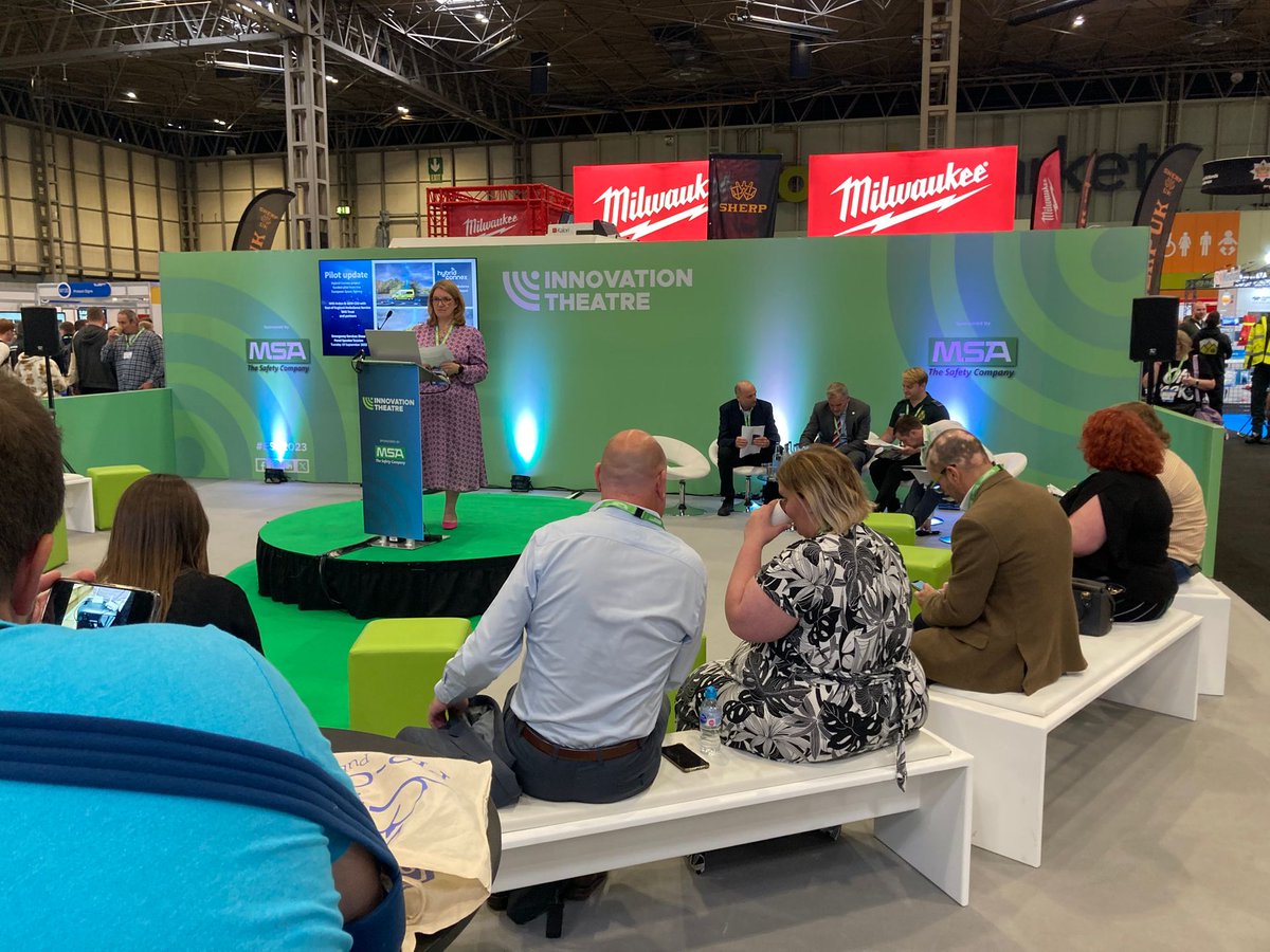 NHS Arden and GEM CSU (@ardengem) on Twitter photo Monica France welcomes delegates to the #HybridConnex presentation in the Innovation Theatre <a href="/emergencyukshow/">The Emergency Services Show</a> and introduces them to our speakers from <a href="/EastEnglandAmb/">EEAST Ambulance Service</a> and <a href="/HybridConnex/">Hybrid Connex</a> team.
Find out more ardengemcsu.nhs.uk/services/hybri…
#ESS2023 #NHS #Ambulance Monica France welcomes delegates to the #HybridConnex presentation in the Innovation Theatre <a href="/emergencyukshow/">The Emergency Services Show</a> and introduces them to our speakers from <a href="/EastEnglandAmb/">EEAST Ambulance Service</a> and <a href="/HybridConnex/">Hybrid Connex</a> team.
Find out more ardengemcsu.nhs.uk/services/hybri…
#ESS2023 #NHS #Ambulance