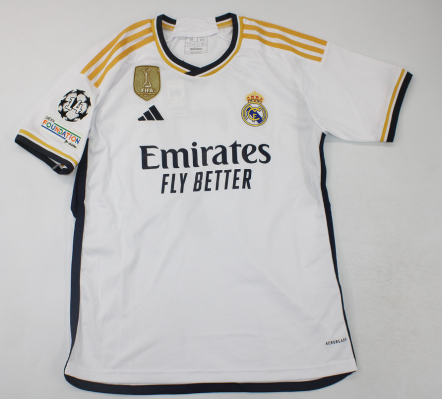 RotoChop_'s tweet photo. Gente, semana de Champions y derbi, así que os traigo un sorteito internacional en el que podréis ganar la camiseta del equipo que queráis

Requisitos:
🔸Seguir a @INFUTcamicracks y @Rotochop_(yo 😎)  
🔸RT este tuit

El ganador se sabrá el día del derbi. Suerte😘 https://t.co/qZ7Zt5NTnb