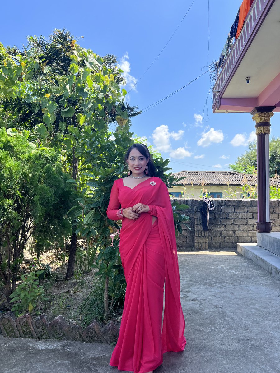 Smiling through the ups and down
#moon❤️