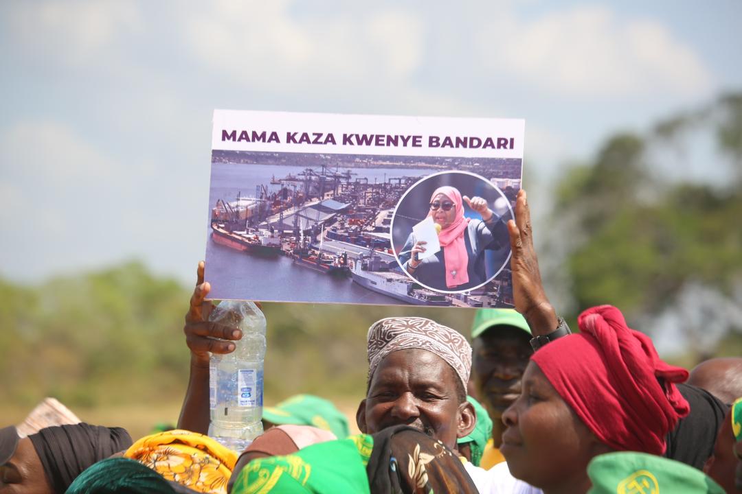 MusaJabil's tweet photo. Yaani hapa mama afunge kibwebwe kweli kweli maana huku kuna uchumi kuna fedha zinaitwa Dola zimejaa kweli kweli
KAZI IENDELEE https://t.co/ZQr8bk05wn