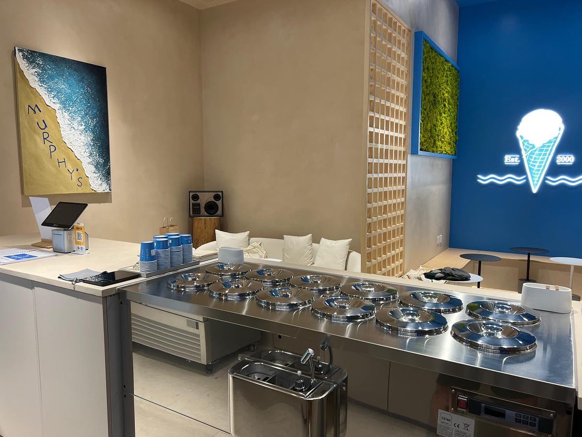 Murphy's Ice Cream tweet media