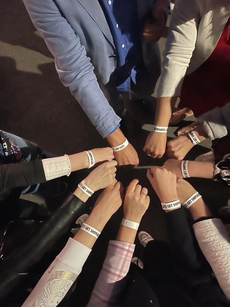 Chern & Co tweet media