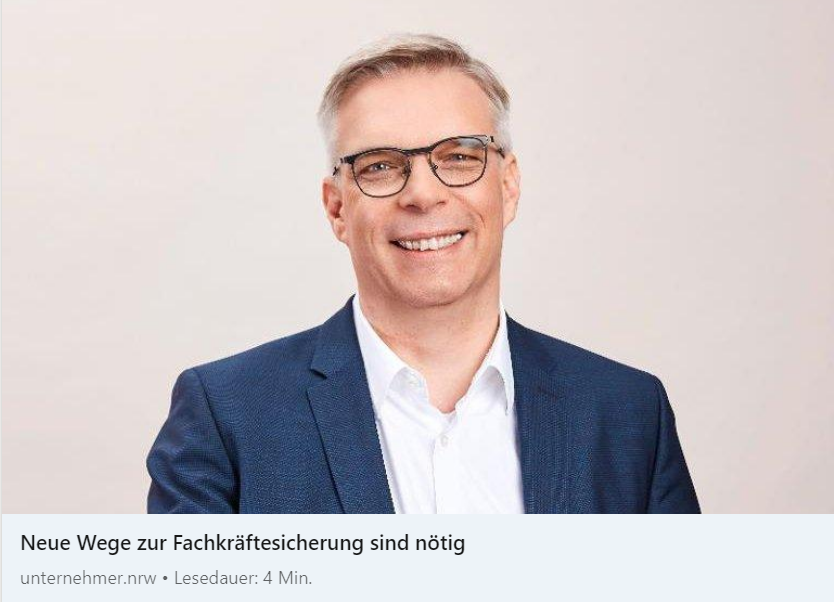Im aktuellen NRW #Wirtschaftsblog schreibt 📝Dirk Werner, Leiter Themencluster Berufliche Qualifizierung &amp; Fachkräfte am <a href="/iw_koeln/">Institut der deutschen Wirtschaft</a> über den #Fachkräftemangel 👩‍🔧 👨‍🔧   in NRW. "Der demografische Trend kann nur dann deutlich abgemildert werden, wenn es gelingt, mehr Fachkräfte aus