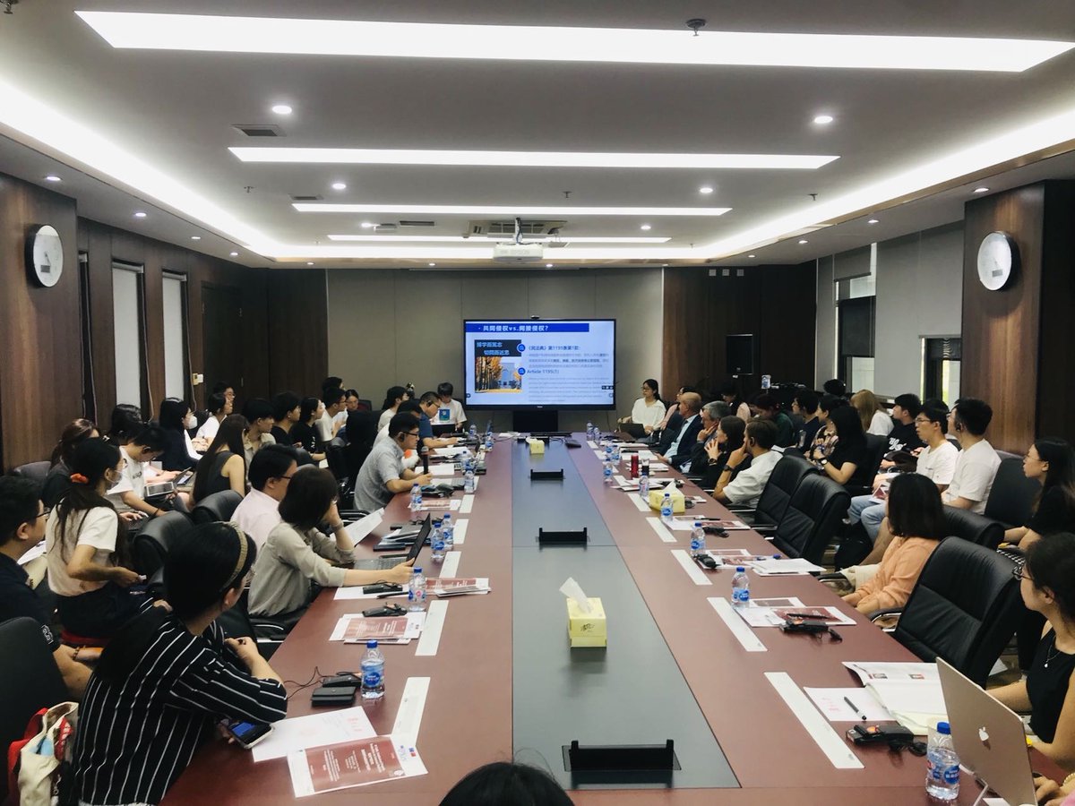 IPKey_EU's tweet photo. Co-hosted by #IPKeyChina and Fudan University, IP Café was held on 19 Sep. EU judges and professors and students from Fudan University Law School discussed IP protection on internet platforms.
Stay tuned for more IP Cafés at: https://t.co/pxKY7O0n1k https://t.co/t9PocBMHo9