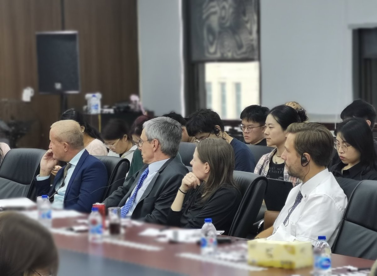 IPKey_EU's tweet photo. Co-hosted by #IPKeyChina and Fudan University, IP Café was held on 19 Sep. EU judges and professors and students from Fudan University Law School discussed IP protection on internet platforms.
Stay tuned for more IP Cafés at: https://t.co/pxKY7O0n1k https://t.co/t9PocBMHo9