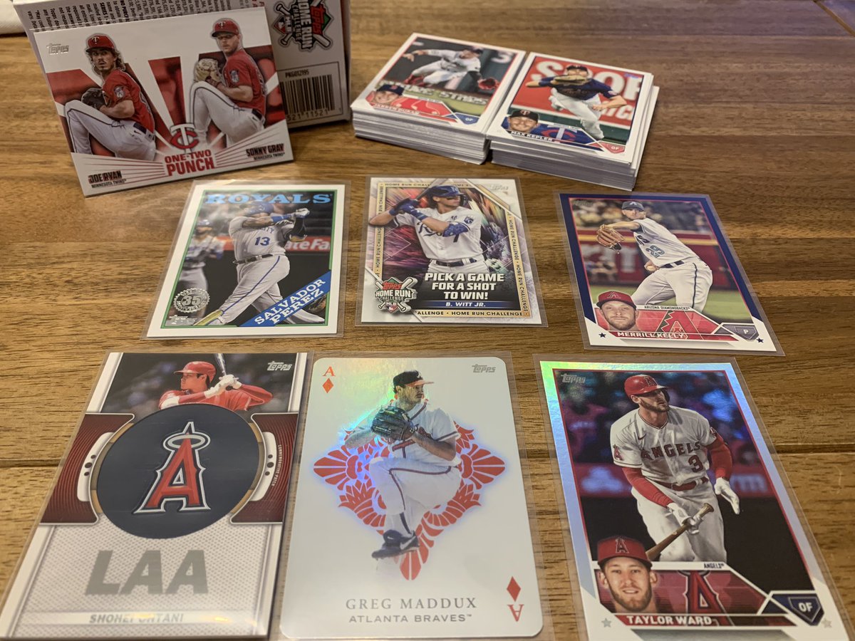 wasaosan030's tweet image. 昨日の開封結果を…

このトランプのカードかっこよすぎて集めたくなっちゃいますね🃏

レリックは大谷翔平でした😁

奥さんと一緒にめちゃくちゃ楽しく開封できました！！

もう一箱くらい開けたいなぁと思いました！

#topps 
#topps2023