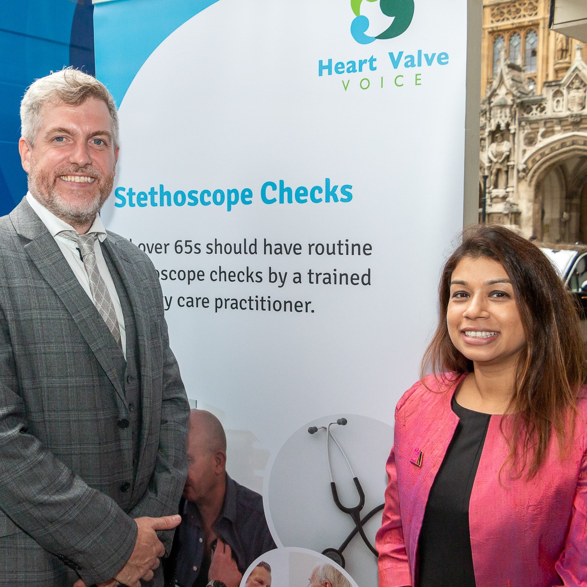 TulipSiddiq's tweet photo. It was great to meet @HeartValveVoice for #ValveWeek23.
Valve disease affects 1.5 million people in the UK and it is detected with a simple stethoscope check. It is incredibly important that awareness of the disease is improved. https://t.co/spZPv0BhE1
