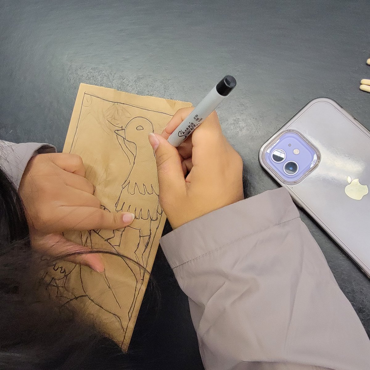 msms_bulldogs's tweet photo. Our 8th-grade students are getting immersed in Hispanic Heritage culture. In Ms. Binns' class, our virtuoso visual arts teacher, the students create amate art (Mexican folk art) using brown bags resembling amate bark paper. Stay tuned to see their complete art pieces. https://t.co/lsI5VBUeUd
