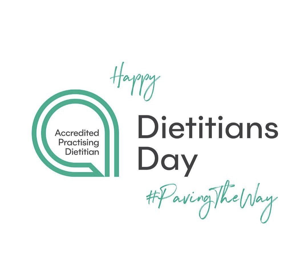Happy #DietitiansDay2023! I love being a dietitian because it gives me an opportunity to improve people’s lives through educating them about the importance of food. Why do you love being a dietitian? #PavingTheWay