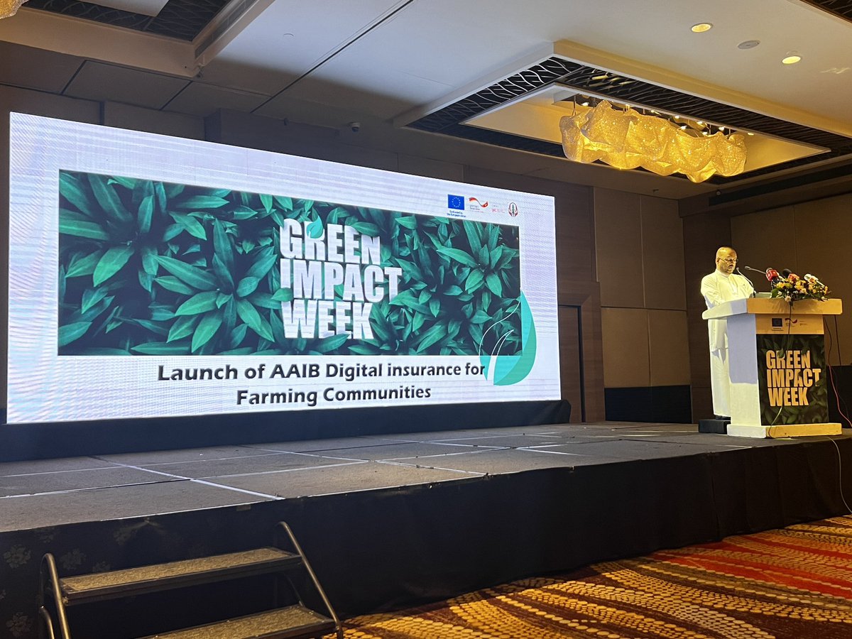 johhesse_EU's tweet photo. One million farmers benefiting from new digital services supported by the 🇪🇺 and 🇩🇪New tool will help to manage risks. Happy to be at the launch today with the Hon Minister of Agriculture of Sri Lanka 
! @EU_in_Sri_Lanka @EU_Partnerships @BMZ_Bund @giz_gmbh https://t.co/kxc6fY4kGx