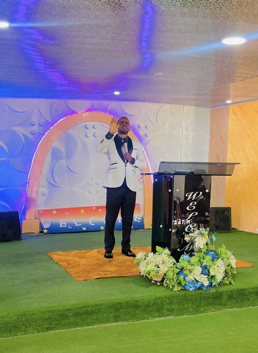 Cityofexodus's tweet photo. The Favour of God will locate you this week. 
#god #favour #cityofexodus https://t.co/Hbw80KW856