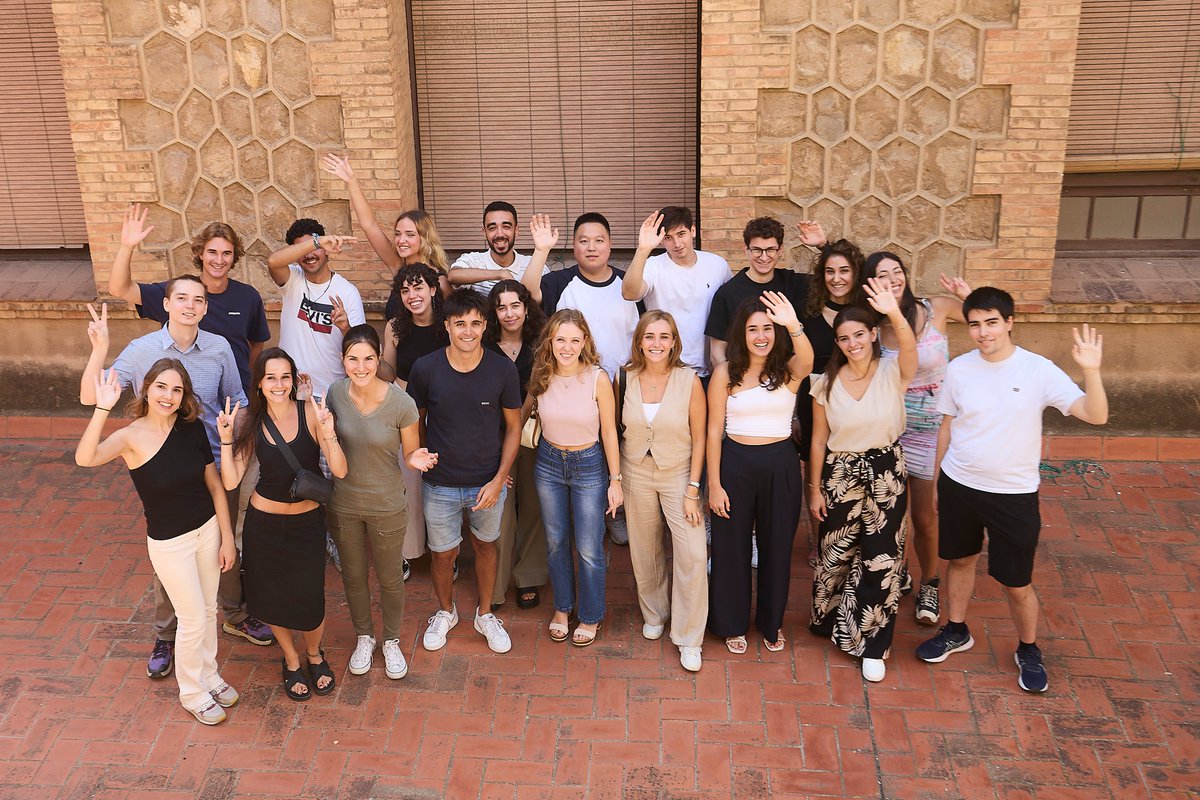 BIST-Barcelona Institute of Science and Technology (@_bist) on Twitter photo #BISTCommunity celebrates the graduation of the 6th class of the #BISTMaster #MMRES and welcomes the new cohort students!
Congratulations and welcome to the #BISTCommunity! 
➡️bit.ly/46lyxyt #BISTCommunity celebrates the graduation of the 6th class of the #BISTMaster #MMRES and welcomes the new cohort students!
Congratulations and welcome to the #BISTCommunity! 
➡️bit.ly/46lyxyt