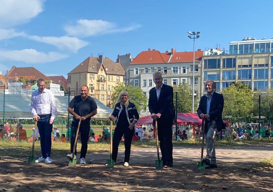 Stefan Schenck tweet media