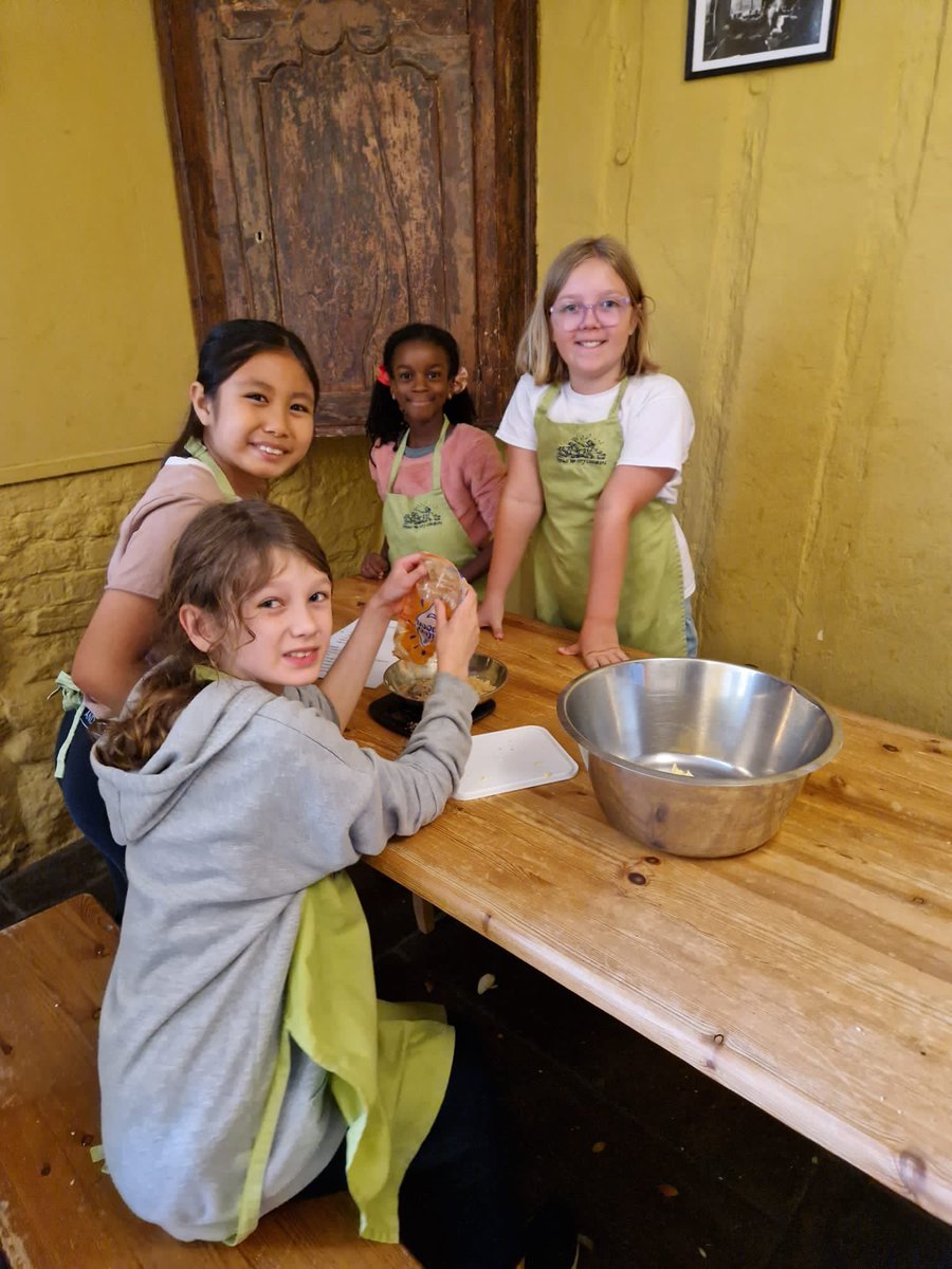 St John's and St Clement's Primary tweet media