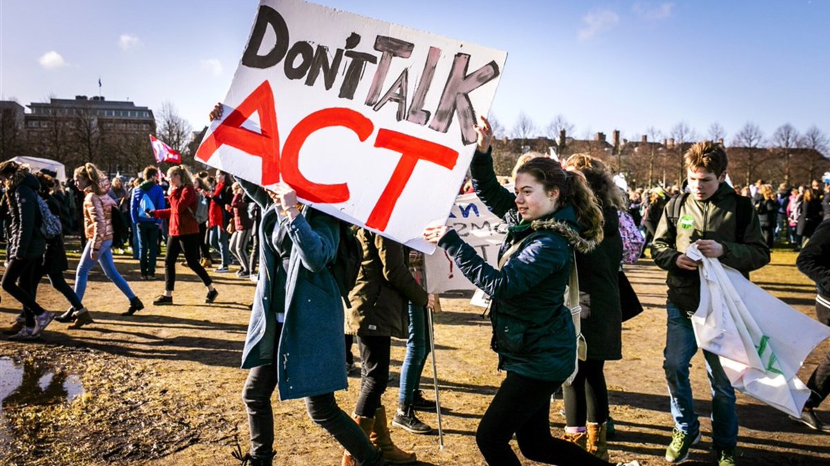Waarom is veranderen zo moeilijk, ook als het nodig is?
Drie drempels om te nemen, drie oplossingen daarvoor.
Kom vandaag naar de bblthk in centrum van Wageningen en ik leg het je uit.
Start om 20u Toegang gratis
bblthk.op-shop.nl

#DP2024 #Prinsjesdag2023  #SDGActionWeek