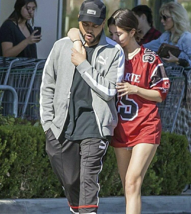 Soul_face_'s tweet photo. @dvwnfm_ Selena abel https://t.co/G8nv3RqQGk