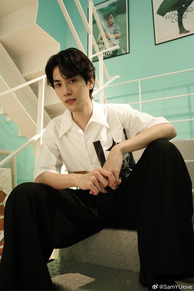 Snizana88532512's tweet photo. #SamLin #LinZiHong #林子閎 #林子閎Sam #BossLin #หลินจื่อหง #handsome #gorgeous #aweSame https://t.co/cNJZKKGZUw
