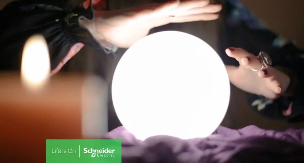 One year in, we are excited about where #DCIM is headed as we help customers simplify what has become a complex and confusing #IT landscape. 

Learn more: spr.ly/6018Peav8