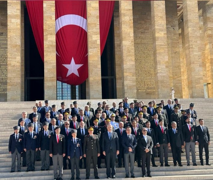 MBozanKaplan's tweet photo. 19 Eylül Gaziler Günü Programına Ankara İl Protokolü ile katılım sağladık. https://t.co/2tawyxxw7J