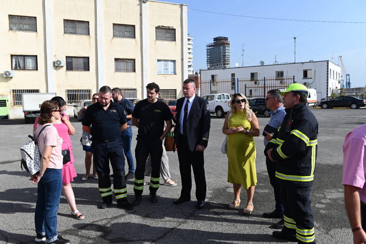 DurresPort's tweet photo. Pleased to welcome @durresport, the #TAIEX🇪🇺 mission experts, on a study visit, concerning fire prevention capacity building in case of accidents during the seaborne transport of dangerous goods☣️⚠️🚒🧯⚠️.
#Maritime🇦🇱⚓️🚢 #portcity
#FireProtectionandReascueService🚒🧯🔥 https://t.co/syCaYiCx9B