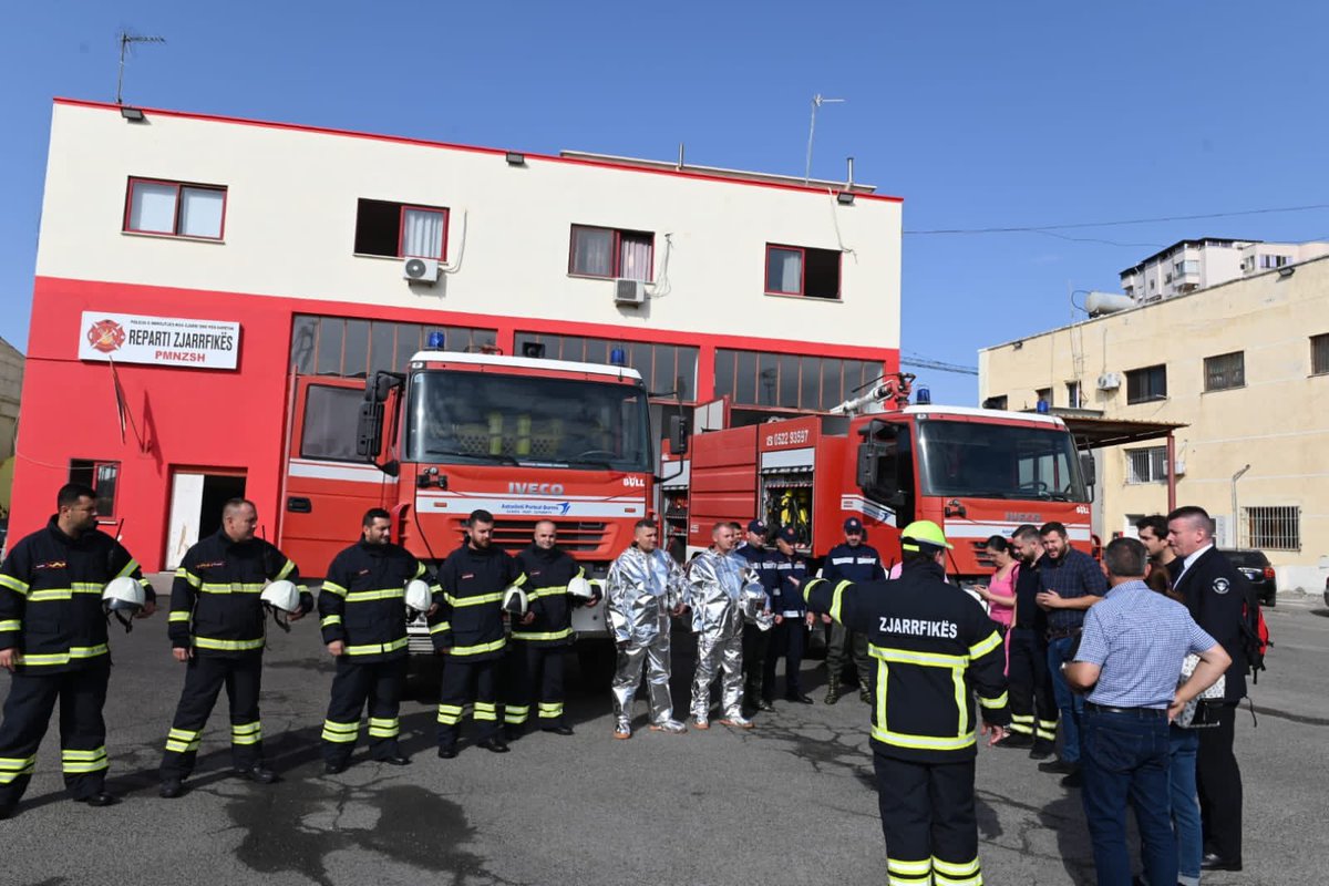 DurresPort's tweet photo. Pleased to welcome @durresport, the #TAIEX🇪🇺 mission experts, on a study visit, concerning fire prevention capacity building in case of accidents during the seaborne transport of dangerous goods☣️⚠️🚒🧯⚠️.
#Maritime🇦🇱⚓️🚢 #portcity
#FireProtectionandReascueService🚒🧯🔥 https://t.co/syCaYiCx9B
