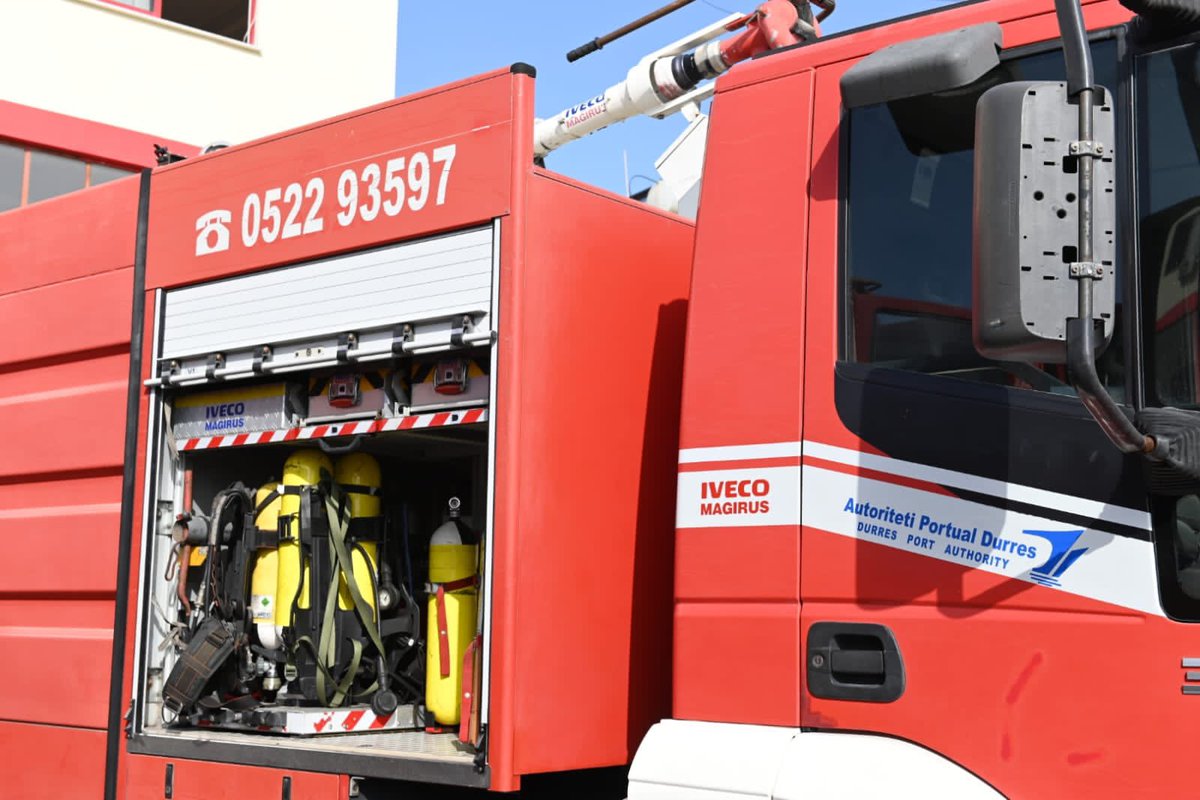 DurresPort's tweet photo. Pleased to welcome @durresport, the #TAIEX🇪🇺 mission experts, on a study visit, concerning fire prevention capacity building in case of accidents during the seaborne transport of dangerous goods☣️⚠️🚒🧯⚠️.
#Maritime🇦🇱⚓️🚢 #portcity
#FireProtectionandReascueService🚒🧯🔥 https://t.co/syCaYiCx9B
