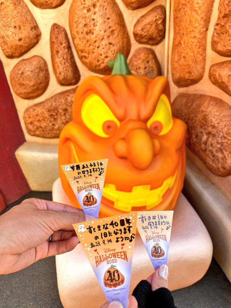 yukamicmin's tweet image. 楽し過ぎたハロウィン♡
食べて笑ってあっとゆー間な一日♡
もぐもぐも制覇♡このカメラ可愛くて楽しい！