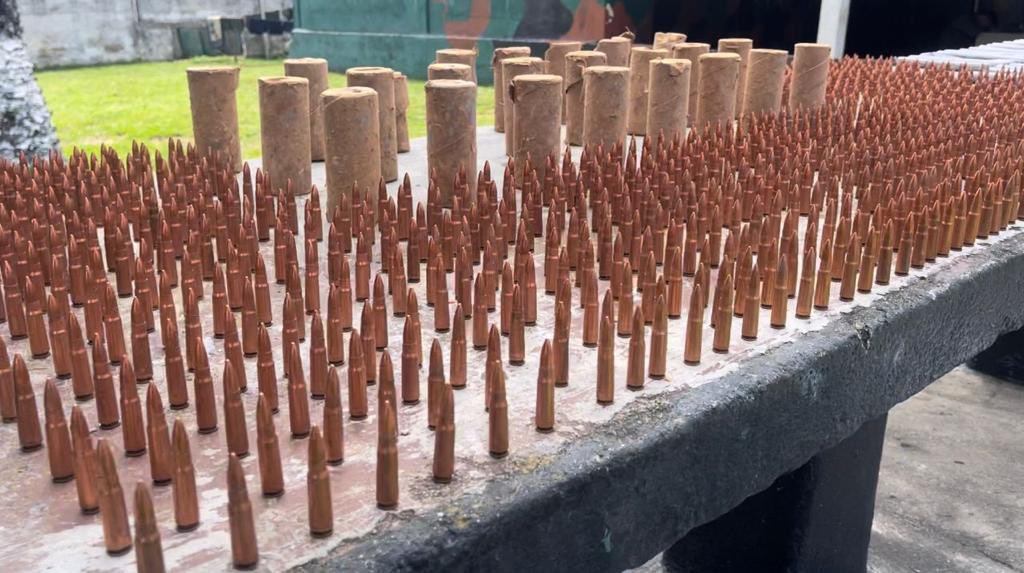 Redi_andes's tweet photo. #FANB no permitirá que pasen drogas por nuestro territorio, Venezuela es un ejemplo contra el narcotráfico. Nuestro país no será plataforma para el tráfico de sustancias estupefacientes y psicotrópicas.
#FANB 
#IntegrarEsVencer https://t.co/LpGUIM1AcA