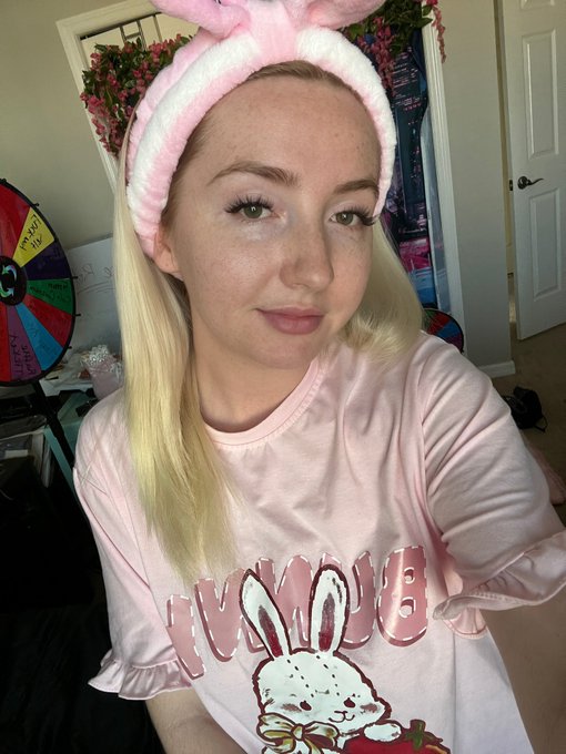 What would you do to @realgingerwilde https://t.co/n8Jhc9noOu<a class="tags" target="_blank" title="On Twitter" href="/?out=eyJ0eXAiOiJKV1QiLCJhbGciOiJIUzUxMiJ9.eyJpYXQiOjE3MjIzOTg3MzEsImlzcyI6InR3cG9ybnN0YXJzLmNvbSIsIm5iZiI6MTcyMjM5ODczMSwiZXhwIjoxNzUzOTM0NzMxLCJyZWRpcmVjdF91cmwiOiJodHRwczovL3R3aXR0ZXIuY29tL3JlYWxnaW5nZXJ3aWxkZSJ9.CWwEqSk8LoB7ZOj28sNIBGs6u2co-gGMdcoLYBS2NwxczovJBijRDzr5iQJIiAjcRSAnbRHQU4CRsfUEtABCIg">@realgingerwilde</a><a href="/tag/newprofilepic"class="tags"><span>#newprofilepic</span></a>