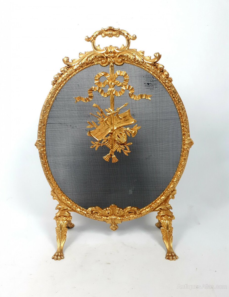 antiques_atlas's tweet image. For sale on Antiques Atlas is this exceptional quality fire screen antiques-atlas.com/antique/a_exce… Great for any room even brighten up an empty corner space
From Andrew Lovatt #antiques 
#antiquefirescreen #firescreen #fireplaceaccessories