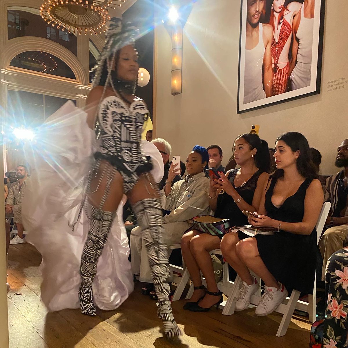 BGSportsEntInc's tweet photo. Check out #BGSE latest client happenings and some behind the scenes photos of this years #NewYorkFashionWeek
https://t.co/MRgbs9zaO8 https://t.co/L2pT2gqf44