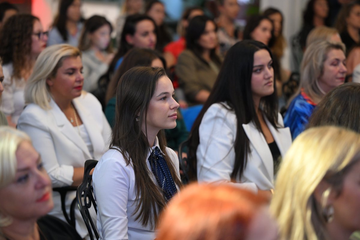 NDI Kosovo (@ndikosovo) on Twitter photo The keynote speaker <a href="/ElliKoestinger/">Elisabeth Köstinger</a>, former Austrian Minister and Member of the European Parliament, emphasized the vital role of mentorship, highlighting its significance in women's quest for equality in decision-making, political parties, and society. (2/3) The keynote speaker <a href="/ElliKoestinger/">Elisabeth Köstinger</a>, former Austrian Minister and Member of the European Parliament, emphasized the vital role of mentorship, highlighting its significance in women's quest for equality in decision-making, political parties, and society. (2/3)