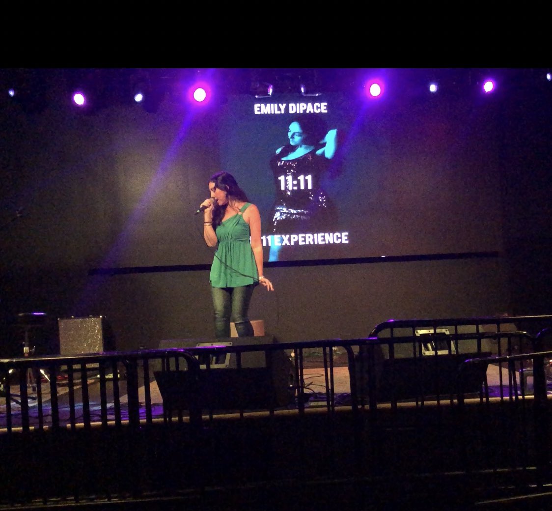 EmilyDiPace's tweet photo. Last night’s show was ❤️‍🔥 
#EmilyDiPace #Popmusic #love https://t.co/11tsQ8yJeI