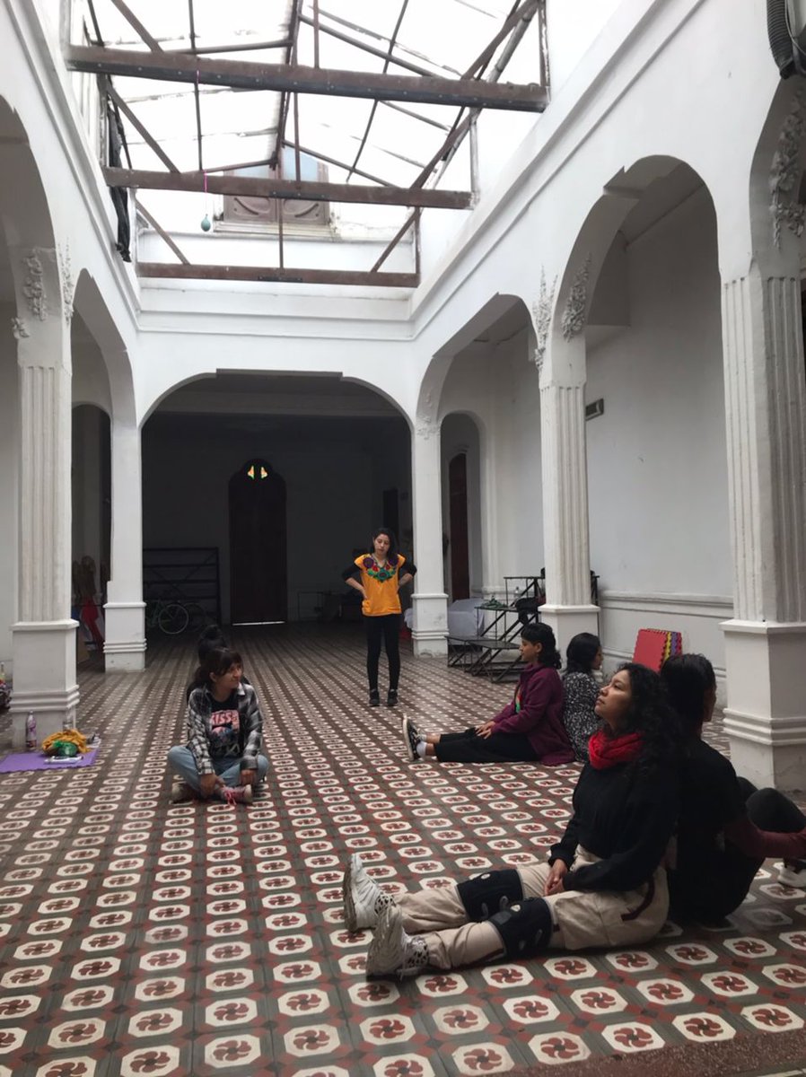 TrenzarPeru's tweet photo. El día de ayer tuvimos nuestro primer día de residencia RABIA junto a las 6 residentes de Lima y regiones. ¡Sigan nuestras redes de Instagram y TikTok para ver su día a día! #RABIA #Artivismo https://t.co/0urdQv9uyE