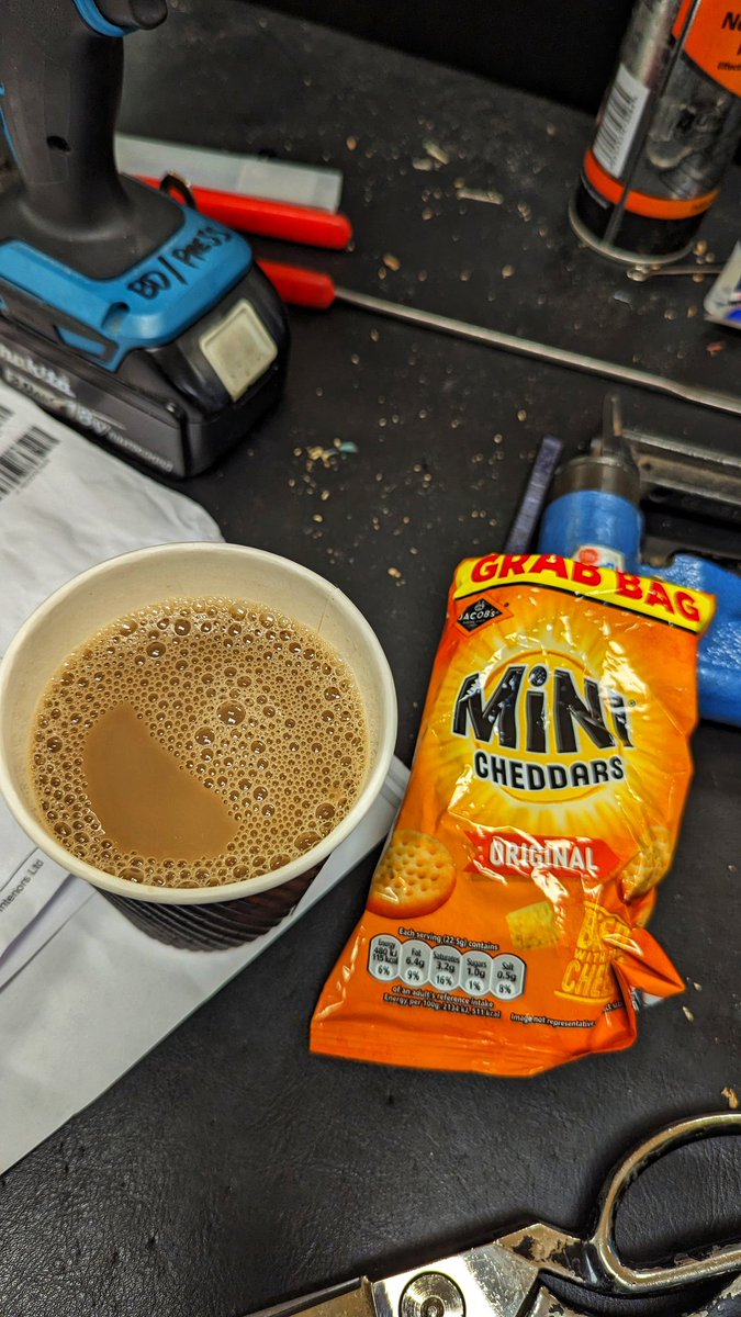 JonIn6OSeconds's tweet photo. Tuesday summed up!
Double run day and some decent grub! 👌🏻
#ukrunchat #trailrunning #ultratraining #doublerunday https://t.co/6k24Xgg1dO