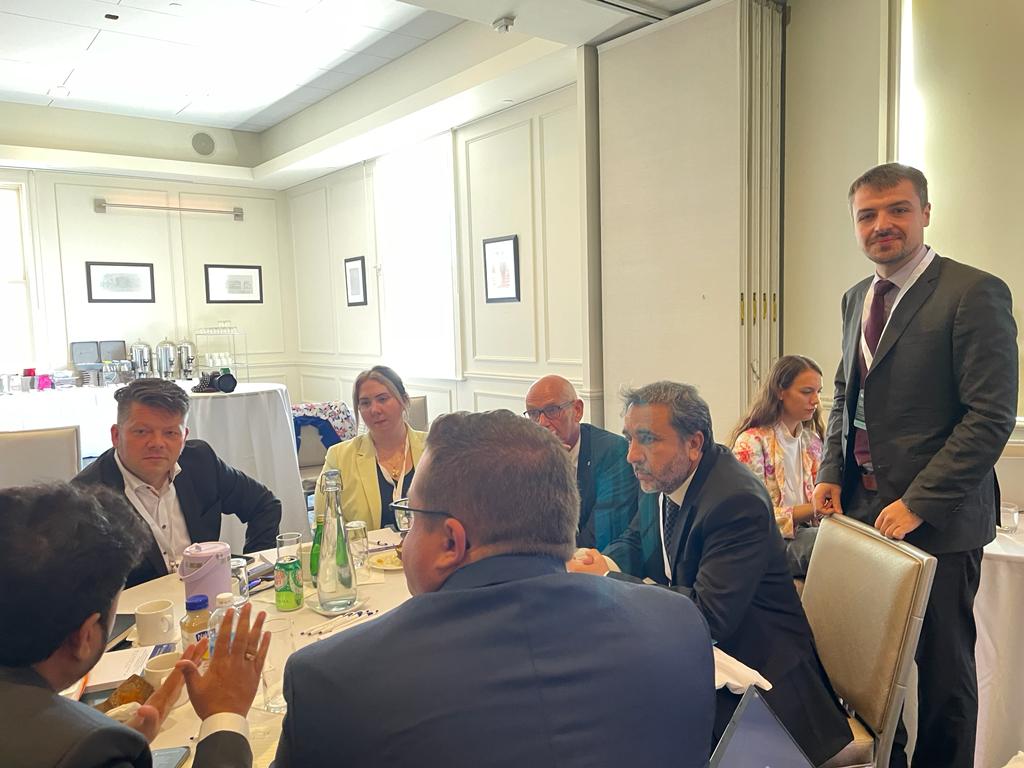 riazghafur's tweet image. When cities unite, hate loses its power. Together, we&apos;re rewriting the story of tolerance and acceptance. #CityUnity #WidenTheLens